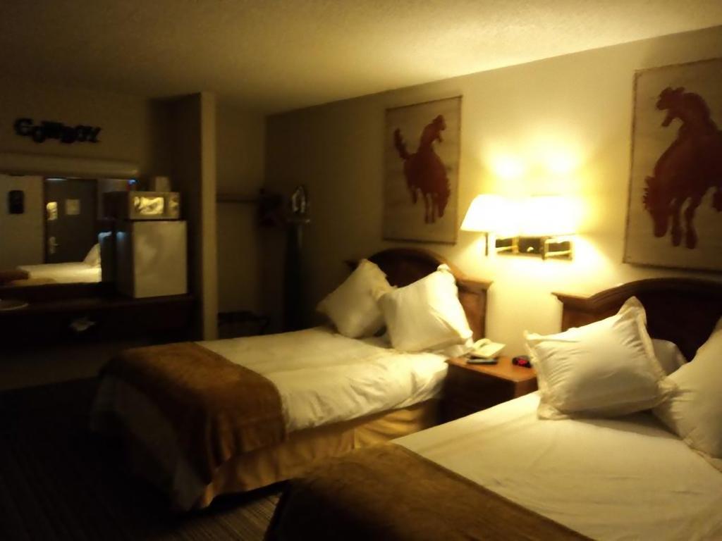 Tall Corn Inn Shenandoah Room photo