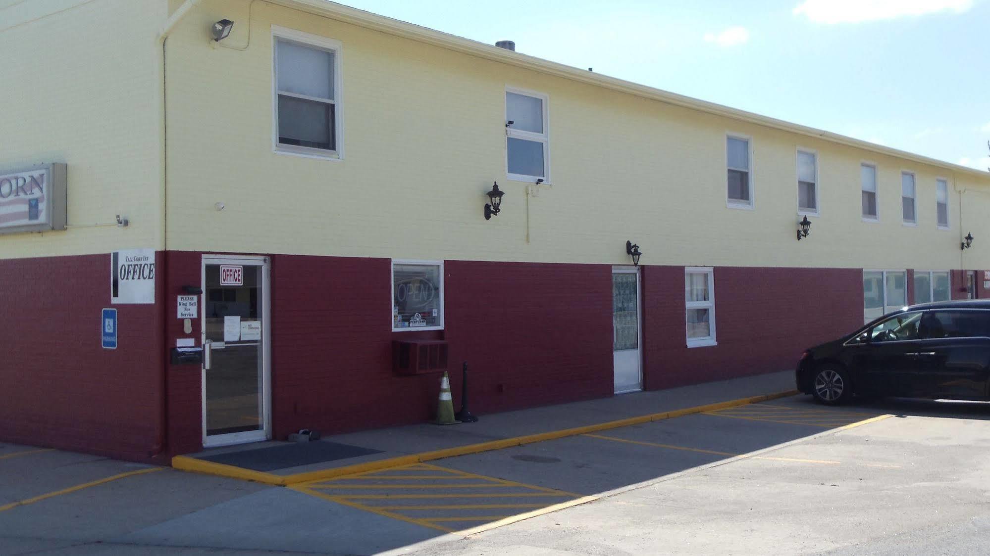 Tall Corn Inn Shenandoah Exterior photo